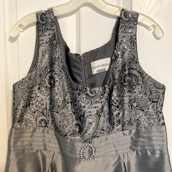 EUC David’s Bridal Mothers Dress - Picture 4 of 9